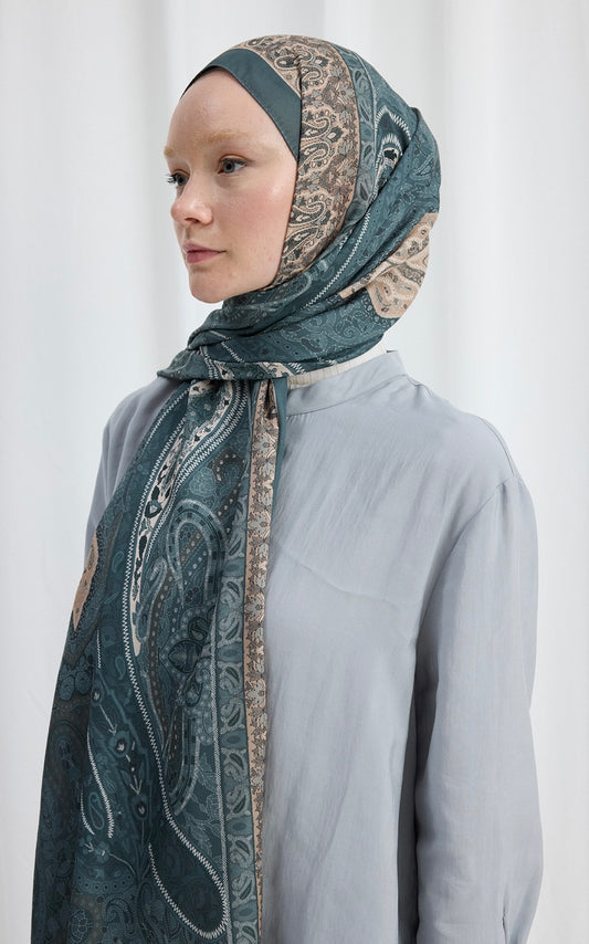 Camellia Scarfs - Vela