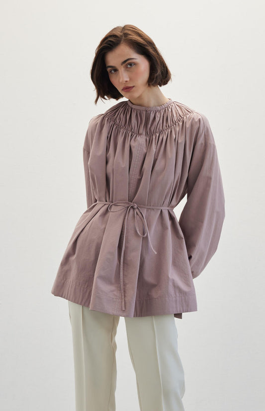 MANUKA - Bluse mit gerafftem Kragen Lila