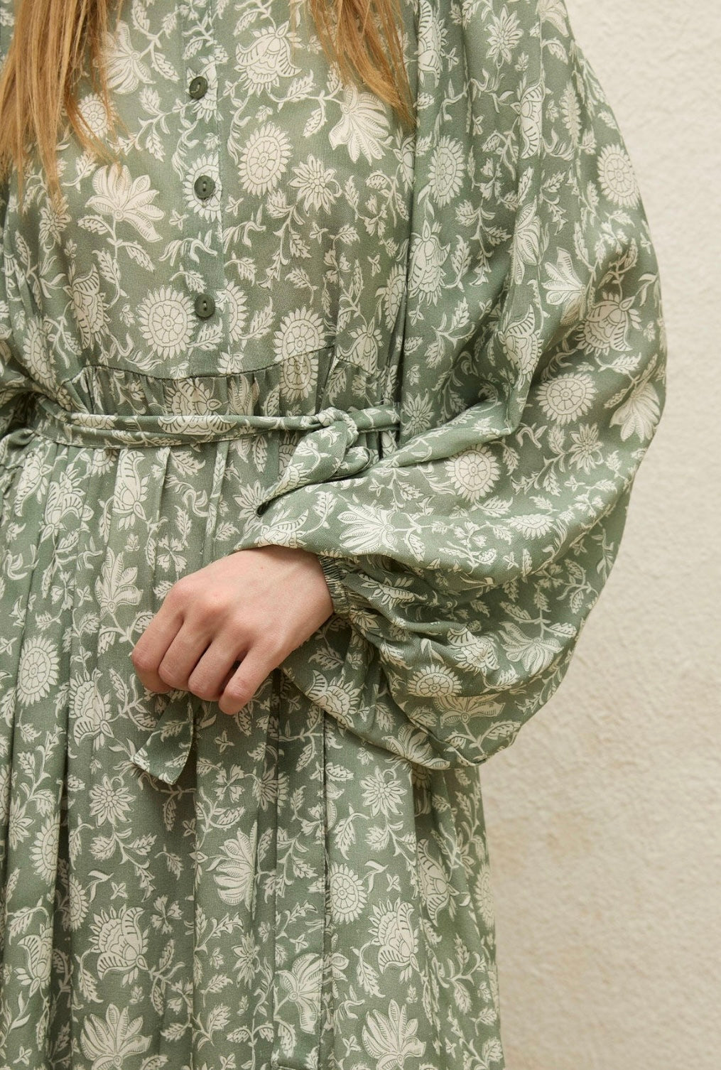 MANUKA - Ballonärmel Kleid