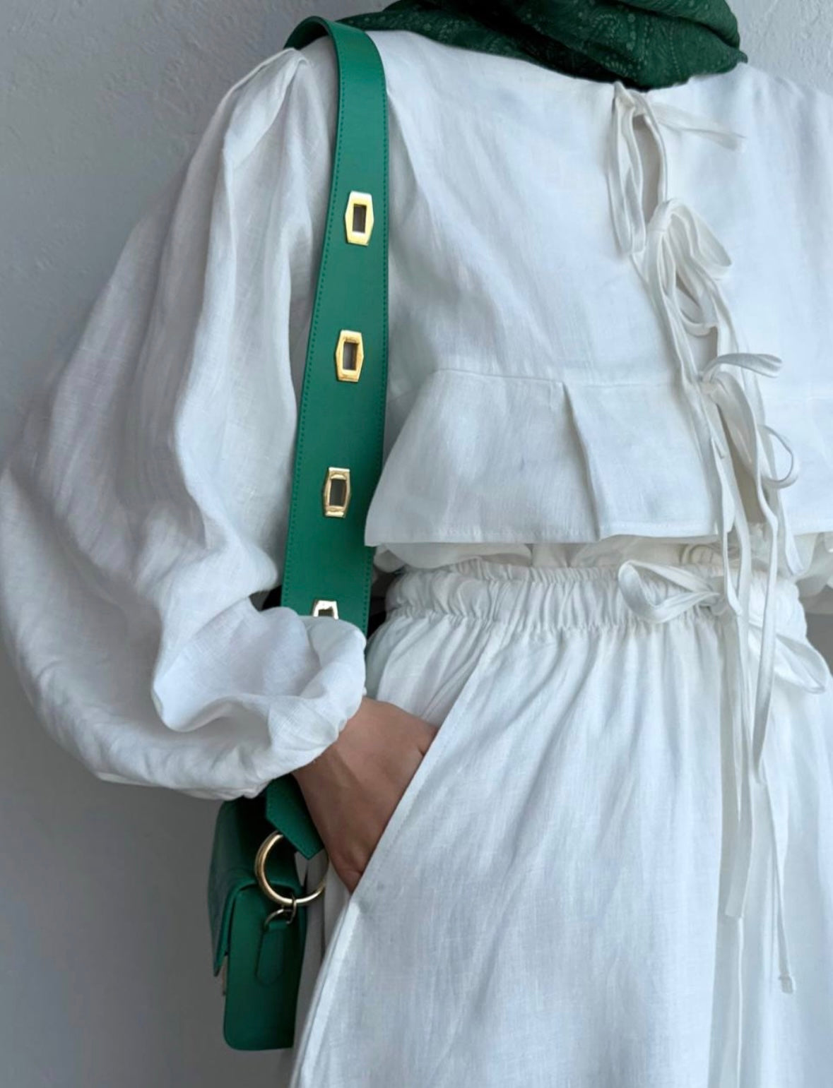 MOCA - Leinen Bluse mit Schleifen Detail