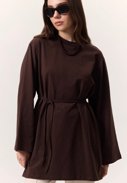 MANUKA - Oversize Shirt mit Bindegürtel Dunkelbraun