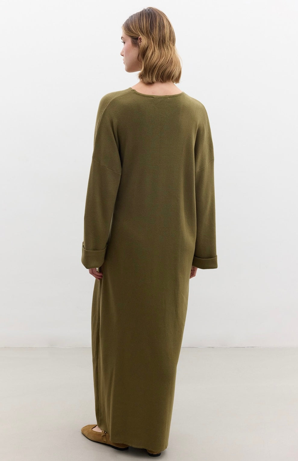 MANUKA - Strickkleid mit Knopfdetail Grün