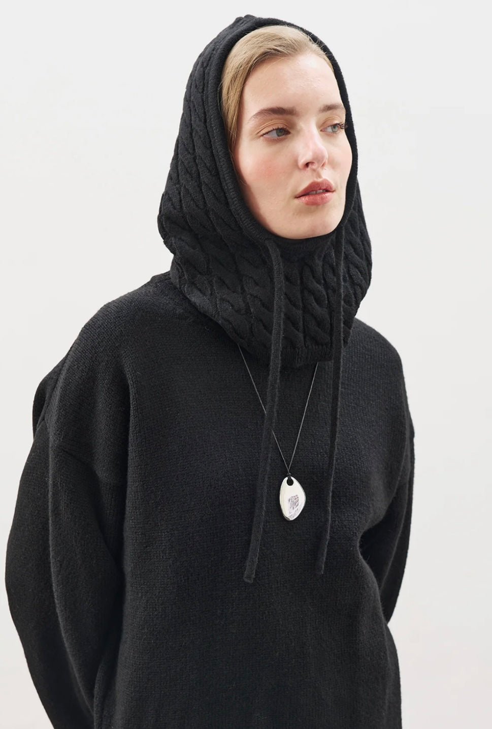 MANUKA - Balaklava Schwarz