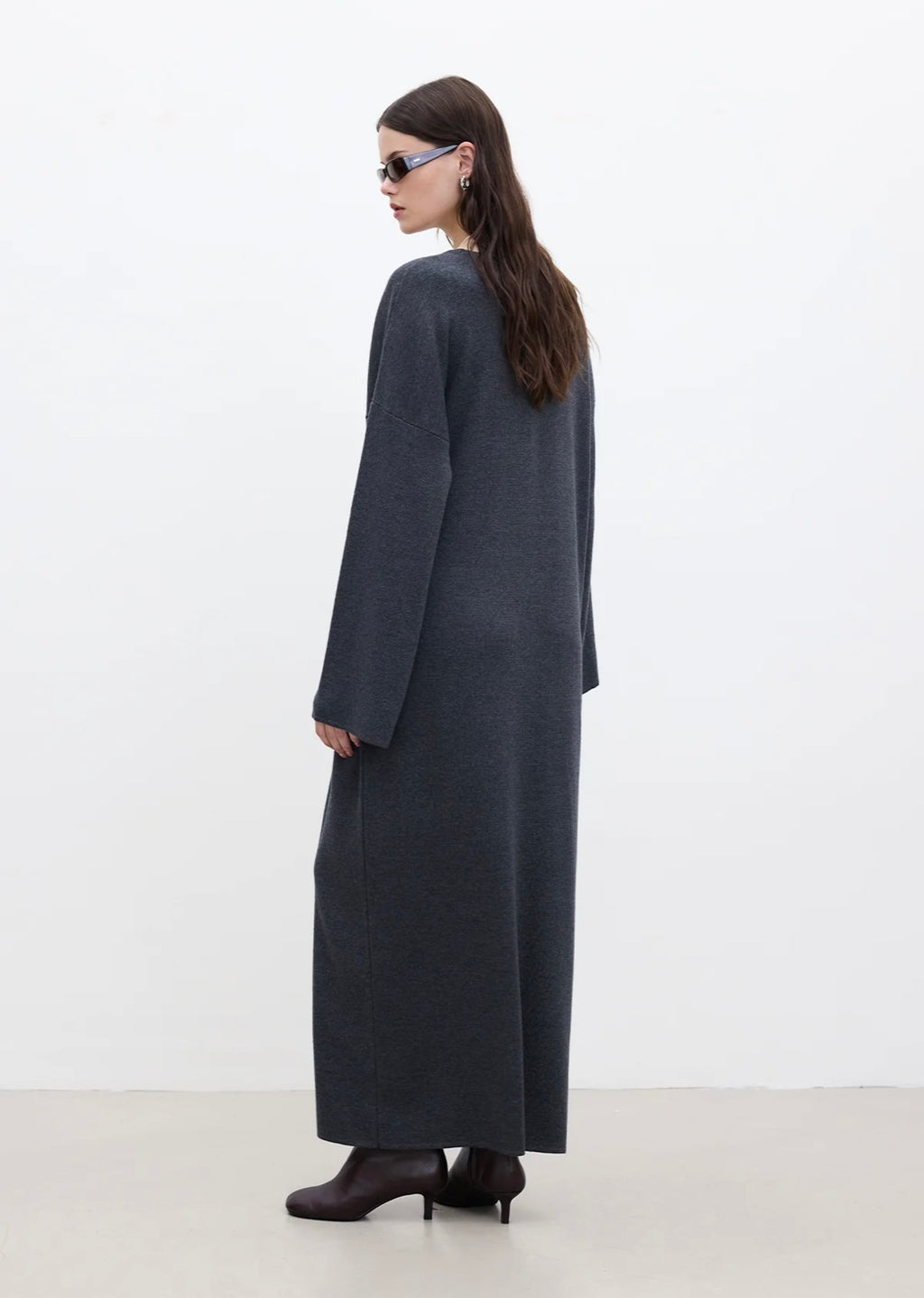MANUKA - Strickkleid mit knopfdetail Antrazit