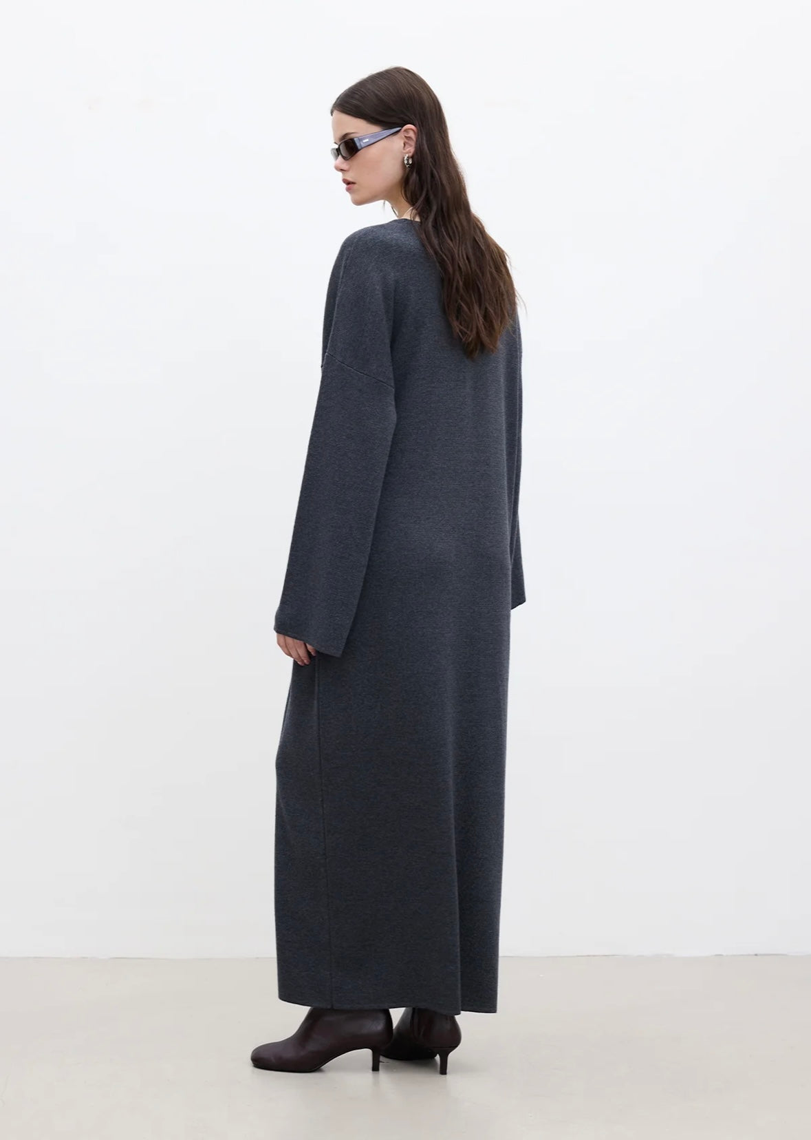 MANUKA - Strickkleid mit knopfdetail Antrazit