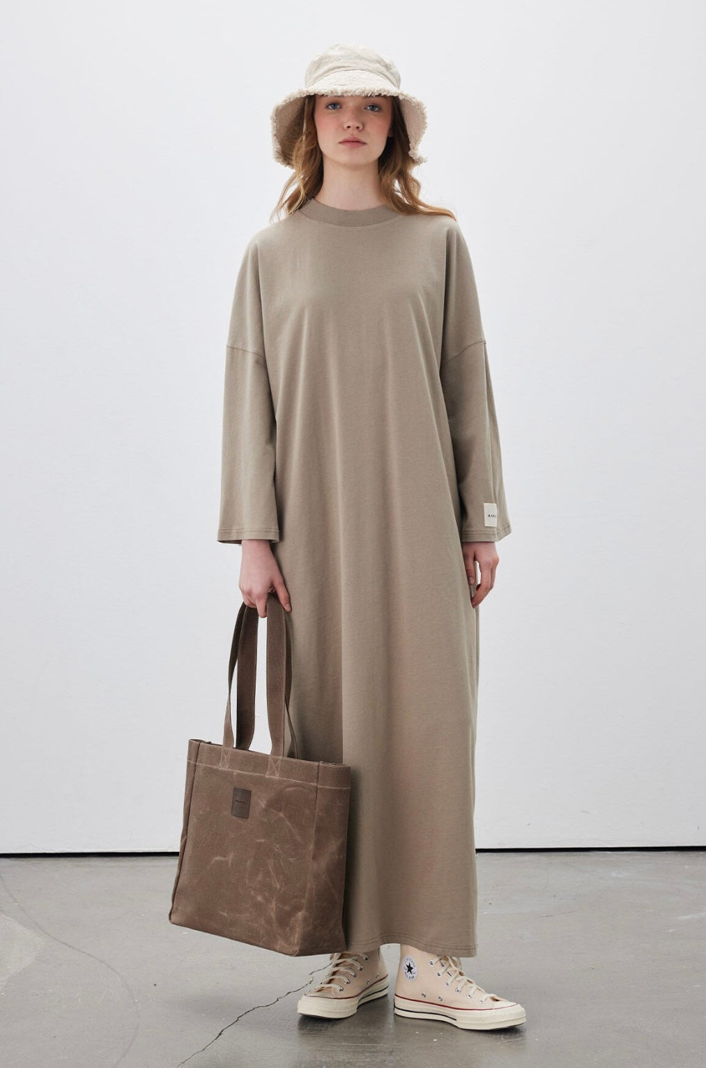 MANUKA - Oversize Kleid Taupe