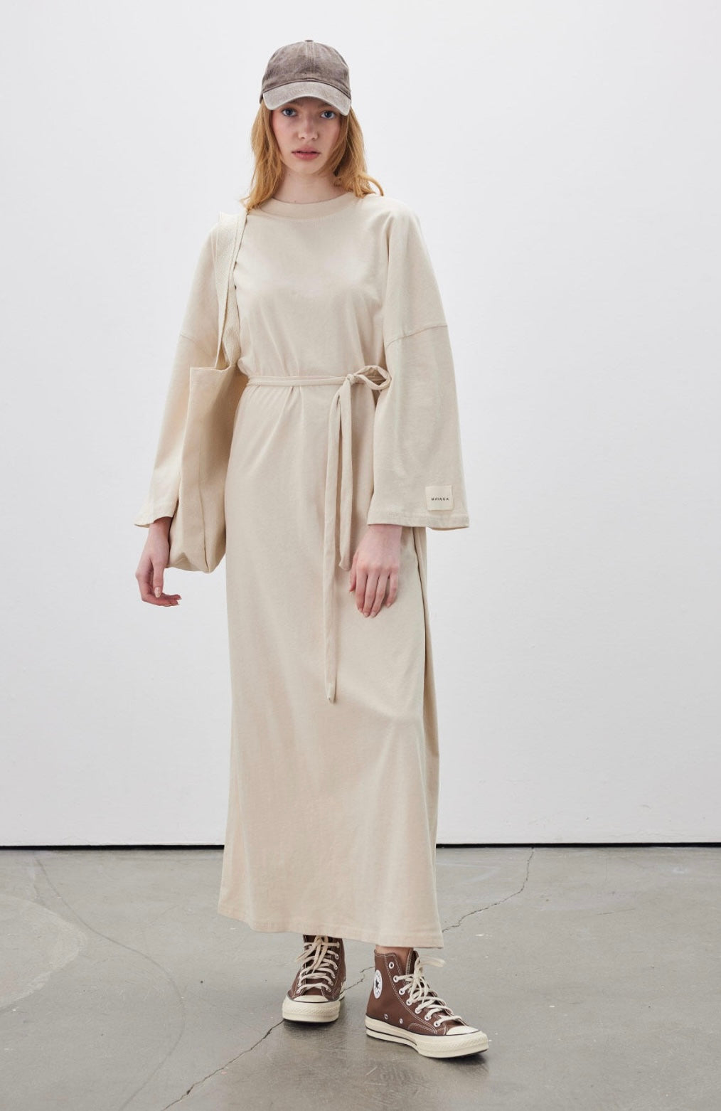 MANUKA - Oversize Kleid Beige