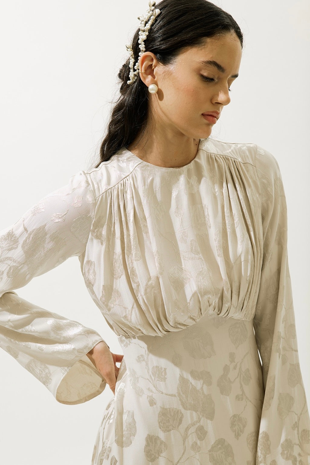 MANUKA - Jaquard Satin Kleid Ecru