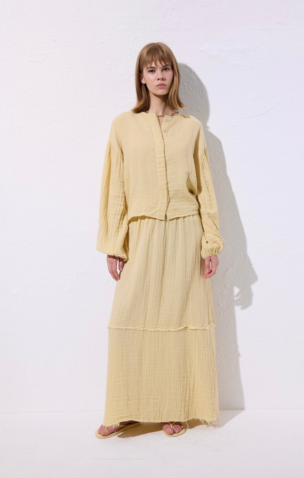 MANUKA - Musselin Crop Bluse Gelb