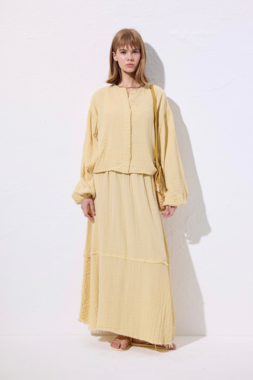 MANUKA - Musselin Crop Bluse Gelb