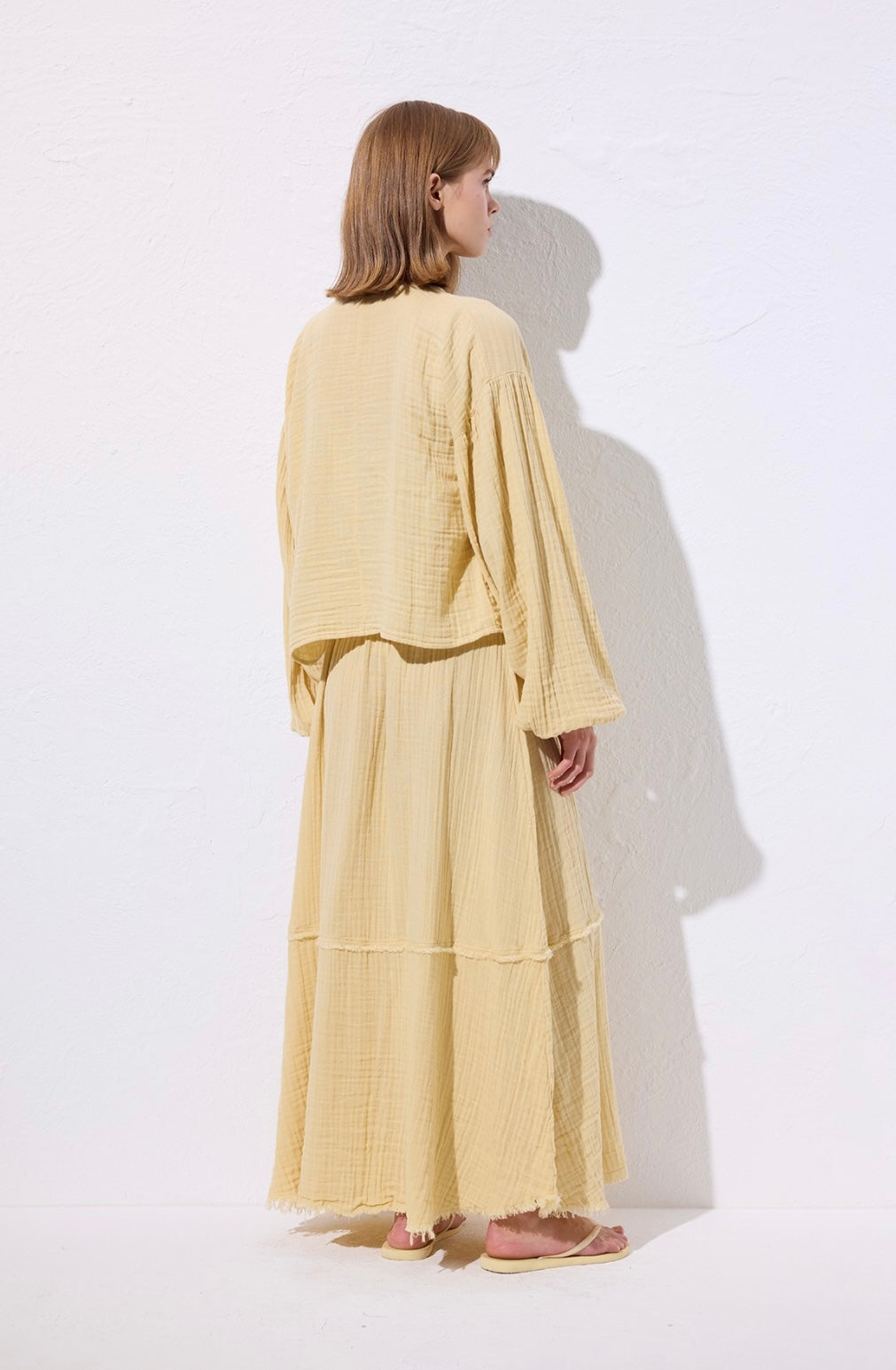 MANUKA - Musselin Crop Bluse Gelb