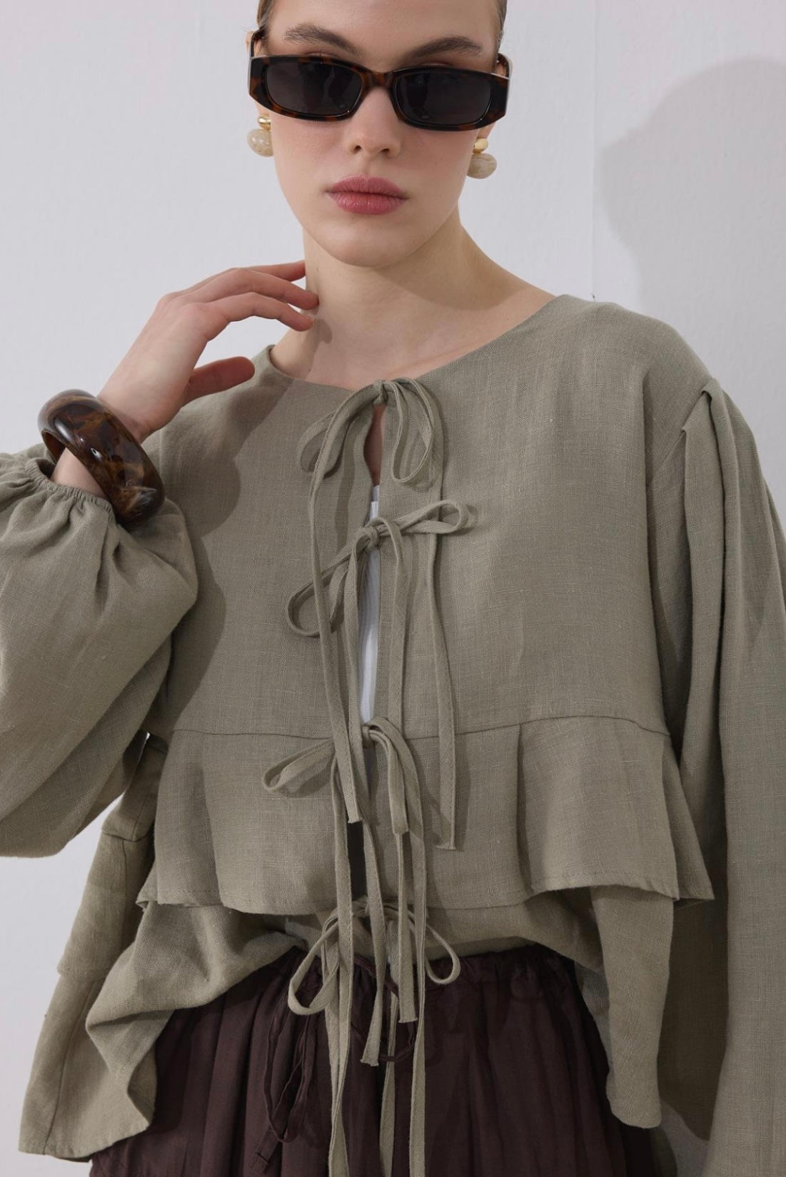 MOCA - Leinen Bluse mit Schleifen Detail