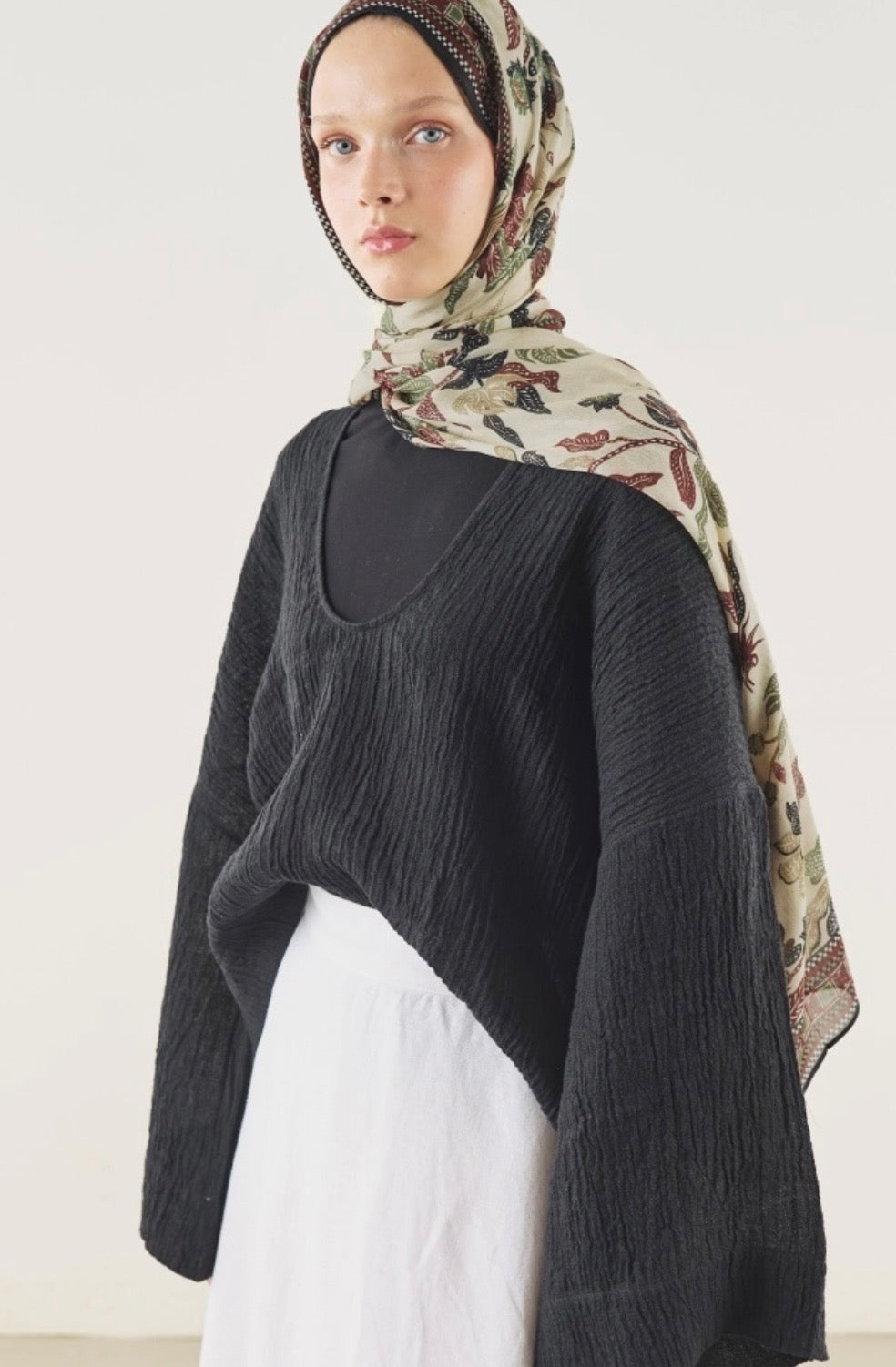 FRESH SCARFS - Mystic Bloom Soft-Viskose Hijab