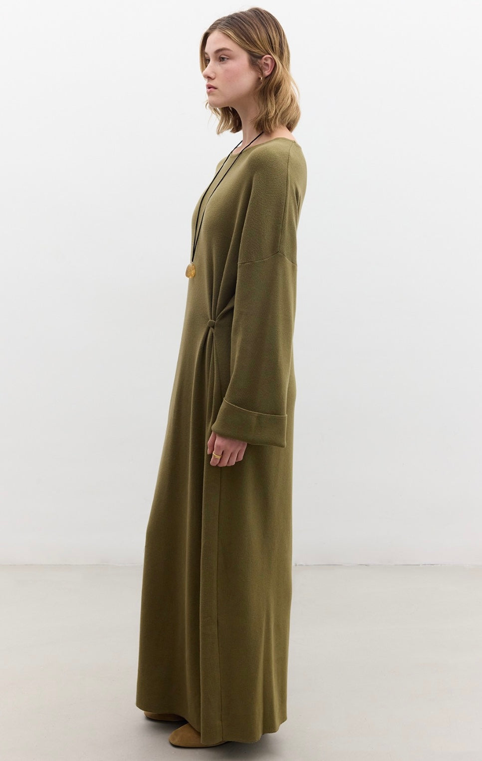 MANUKA - Strickkleid mit Knopfdetail Grün